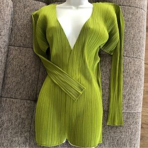 Green cardigan by Issey Miyake